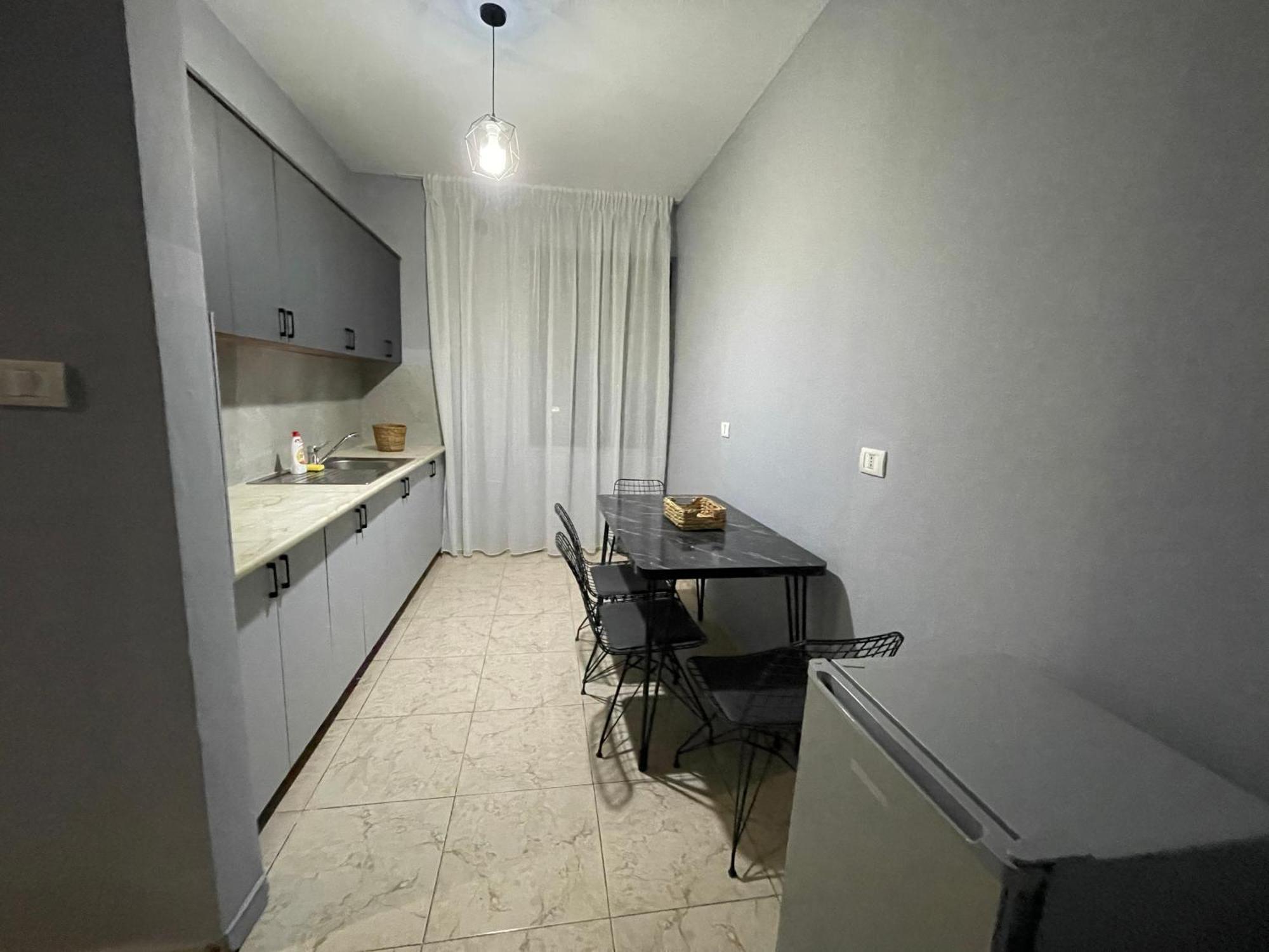 Super House 2 Blloku - 3 Rooms 地拉那 外观 照片